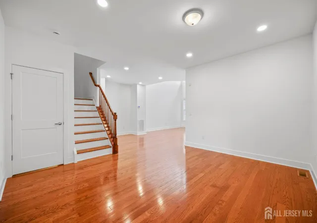 4th image of 3 Valentino Dr, Old Bridge, NJ 08857 | MLS# 2617736R