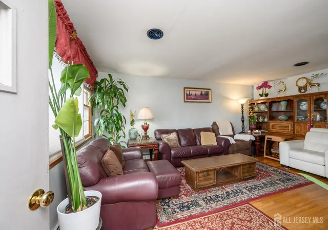 Homes for sale in Carteret, NJ | 2 Carlton St, Carteret, NJ 07008 | MLS# 2617232R