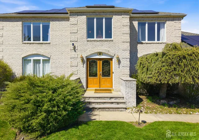 4th image of 4 Allison Ct, Edison, NJ 08820 | MLS# 2701611R