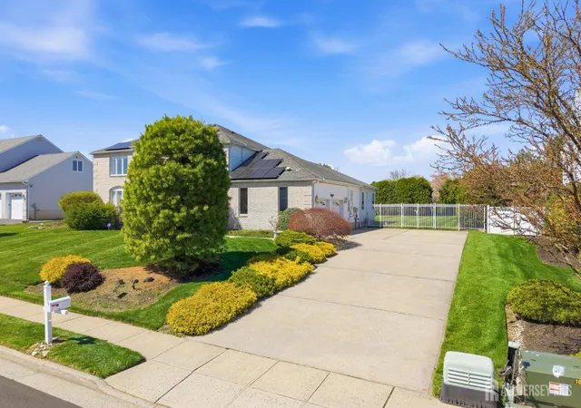 5th image of 4 Allison Ct, Edison, NJ 08820 | MLS# 2701611R