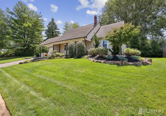 2nd image of 219 W 1st St, Edison, NJ 08820 | MLS# 2702140R