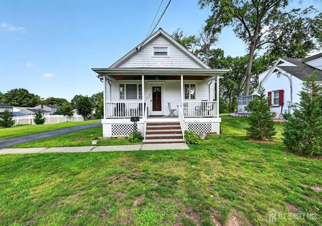 2nd image of 886 Main St, Fords, NJ 08863 | MLS# 2702769R