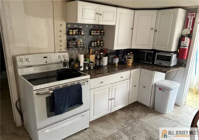Photo 3 of Single family home for sale at 34 Bartlett St, New Brunswick, NJ 08901 | MLS# 2660496M | Listing updated on 2026-02-04