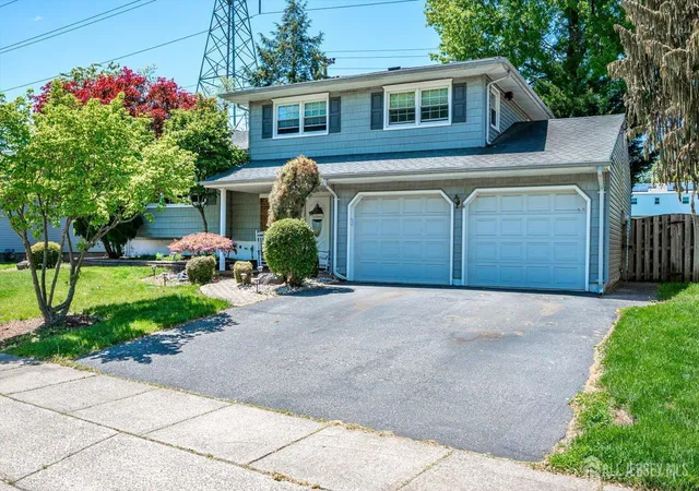 Photo 3 of Single family home for sale at 27 Eileen Way, Edison, NJ 08837 | MLS# 2615506R | Listing updated on 2026-09-28
