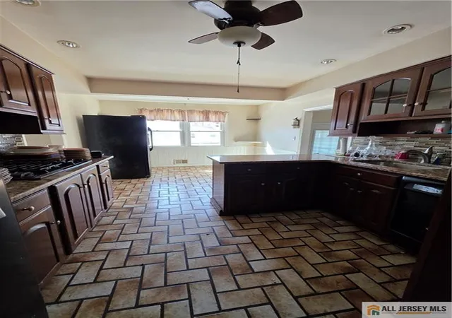 Photo 3 of Single family home for sale at 112 Hill Holw Rd, South Plainfield, NJ 07080 | MLS# 2661368M | Listing updated on 2026-03-01
