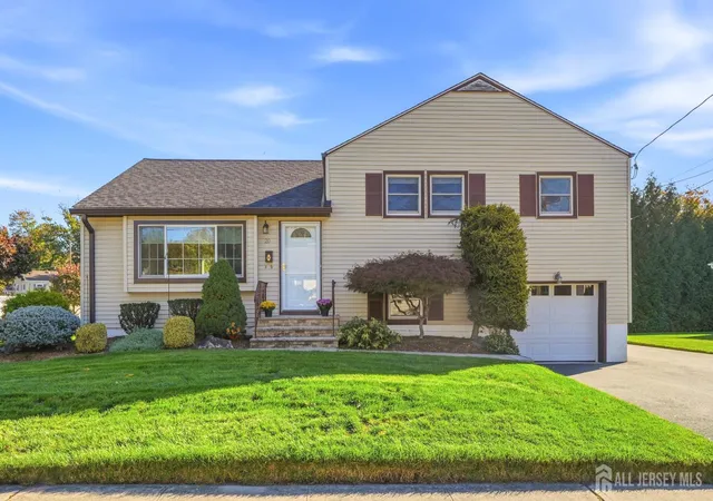 Single family home for sale at 20 Wistar Ave, Metuchen, NJ 08840 | MLS# 2706394R