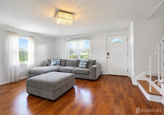 3rd image of 217 Bergen St, Woodbridge Proper, NJ 07095 | MLS# 2703242R