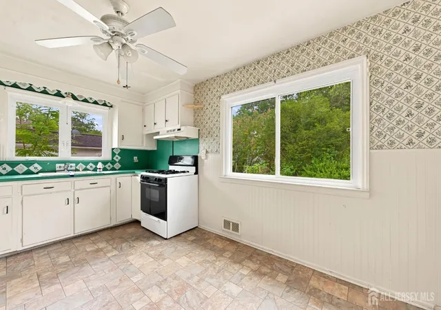 Photo 4 of Single family home for sale at 1338 Grant Ave, South Plainfield, NJ 07080 | MLS# 2700707R | Listing updated on 2026-08-26