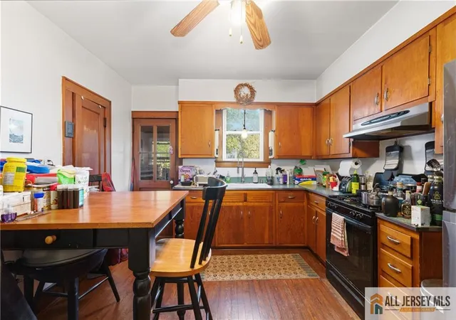 Photo 4 of Single family home for sale at 106 Main St, Whitehouse Station, NJ 08889 | MLS# 2661728M | Listing updated on 2026-05-07