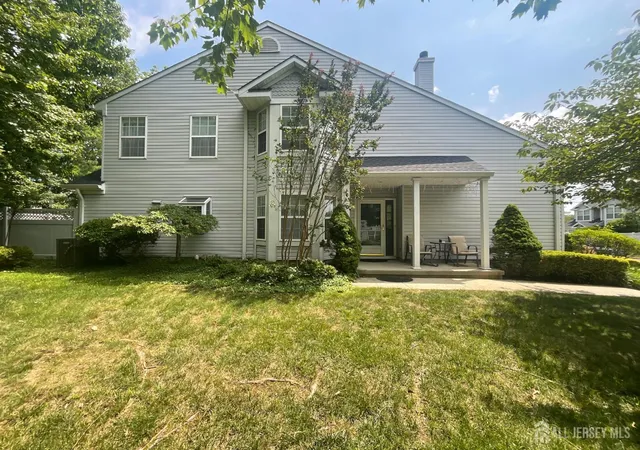 Homes for sale in Sayreville, NJ | 17 Tuthill Ct, Sayreville, NJ 08872 | MLS# 2700813R