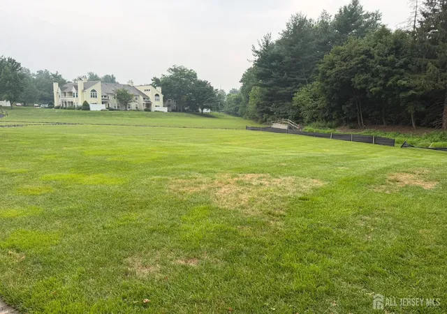 14th image of 30 Mill Run, Hightstown, NJ 08520 | MLS# 2702225R