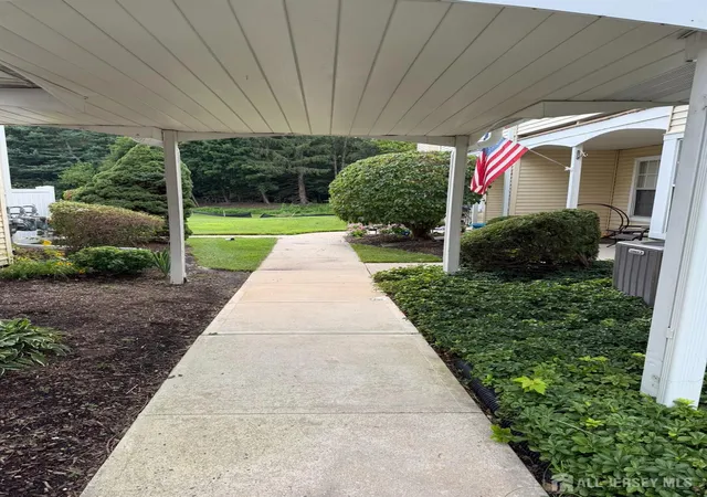 2nd image of 30 Mill Run, Hightstown, NJ 08520 | MLS# 2702225R