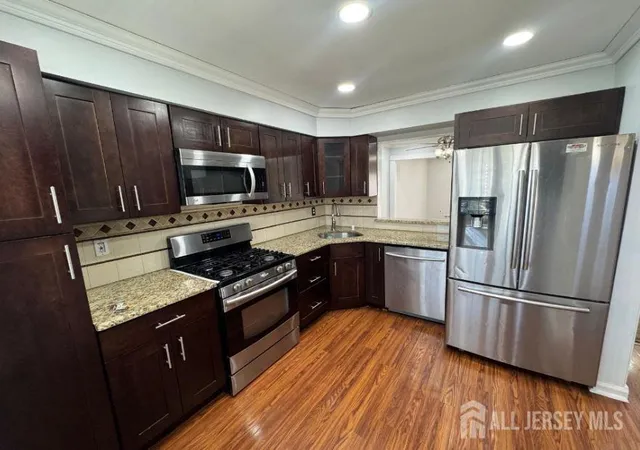 Homes for sale in Edison, NJ | 121 E Dunham Ave, Edison, NJ 08817 | MLS# 2700029R