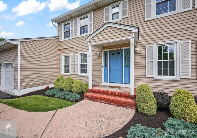 3rd image of 78 Henderson Rd, Kendall Park, NJ 08824 | MLS# 2617215R