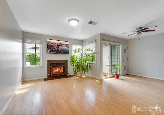 3rd image of 1126 Edpas Rd, New Brunswick, NJ 08901 | MLS# 2617836R