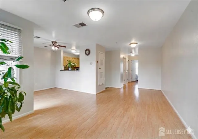 4th image of 1126 Edpas Rd, New Brunswick, NJ 08901 | MLS# 2617836R