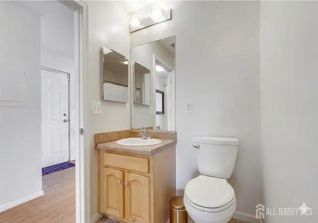 2nd image of 1126 Edpas Rd, New Brunswick, NJ 08901