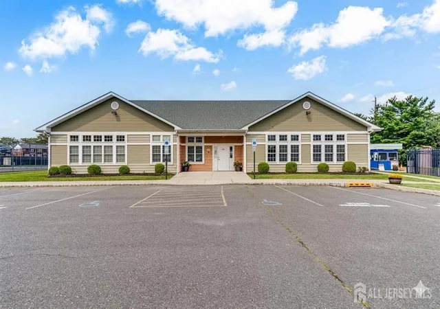 9th image of 1126 Edpas Rd, New Brunswick, NJ 08901 | MLS# 2617836R