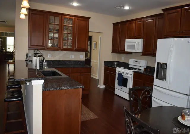 Photo 3 of Single family home for sale at 222 Springmeadow Way #222, Jamesburg, NJ 08831 | MLS# 2409581R | Listing updated on 2024-05-01