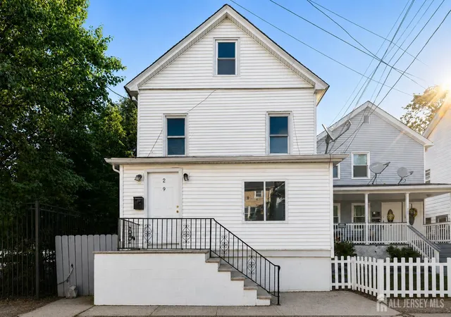 Homes for sale in New Brunswick, NJ | 219 Seaman St, New Brunswick, NJ 08901 | MLS# 2700010R