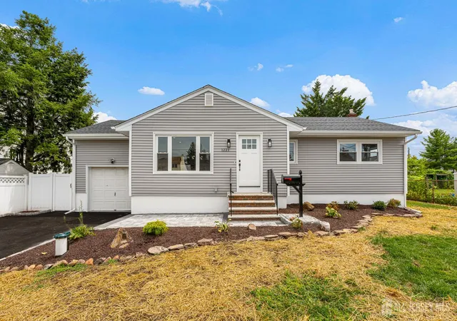 Photo 2 of Single family home for sale at 1221 Charter St, Piscataway, NJ 08854 | MLS# 2700439R | Listing updated on 2026-09-29