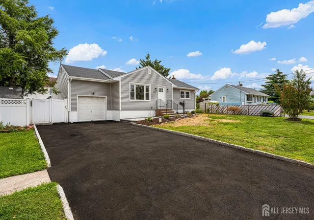Photo 3 of Single family home for sale at 1221 Charter St, Piscataway, NJ 08854 | MLS# 2700439R | Listing updated on 2026-09-29