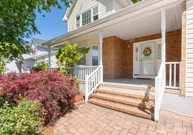 Homes for sale in North Brunswick, NJ | 8 Danny Ct, North Brunswick, NJ 08902 | MLS# 2700531R