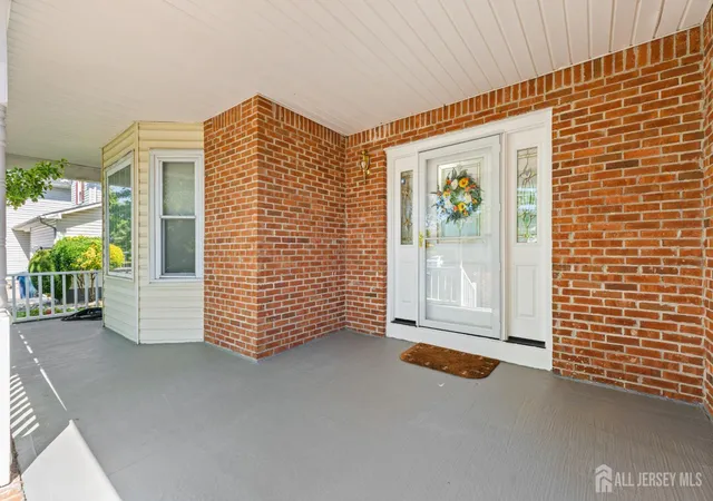 Homes for sale in North Brunswick, NJ | 8 Danny Ct, North Brunswick, NJ 08902 | MLS# 2700531R