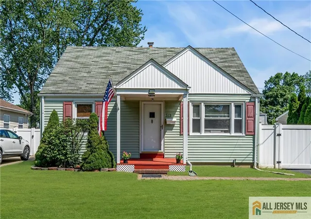 Photo 1 of Single family home for sale at 513 Howard Ave, Middlesex, NJ 08846 | MLS# 2660340M | Listing updated on 2025-11-05