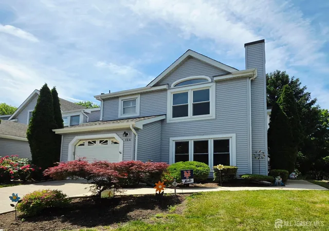 Homes for sale in East Brunswick, NJ | 124 Magee Ct, East Brunswick, NJ 08816 | MLS# 2614662R