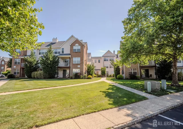 Homes for sale in North Brunswick, NJ | 118 Copeley Wy, North Brunswick, NJ 08902 | MLS# 2617469R