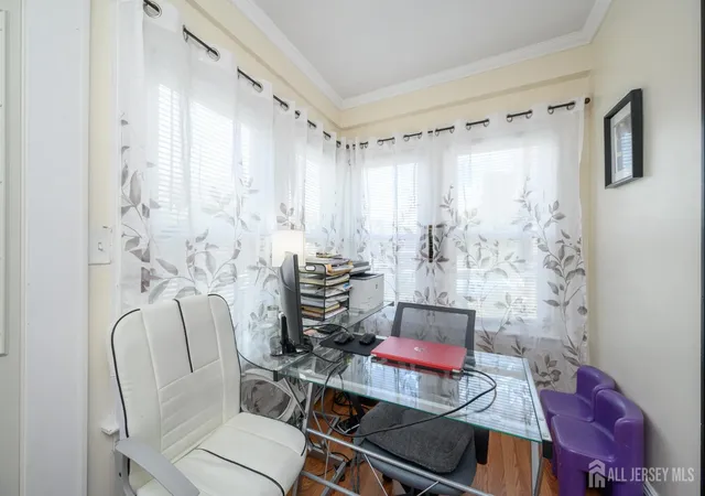 Photo 4 of Single family home for sale at 716 4th Street, Lyndhurst, NJ 07071 | MLS# 2702098R | Listing updated on 2026-08-20