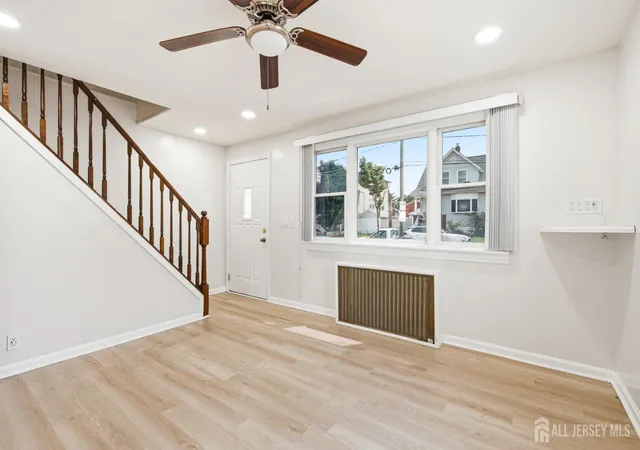 4th image of 28 Saint Ann St, Carteret, NJ 07008 | MLS# 2700298R