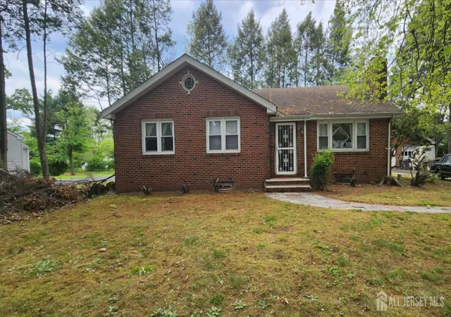 Homes for sale in Piscataway, NJ | 1610 West Seventh St, Piscataway, NJ 08854 | MLS# 2616052R