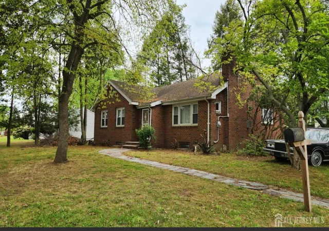 Homes for sale in Piscataway, NJ | 1610 West Seventh St, Piscataway, NJ 08854 | MLS# 2616052R