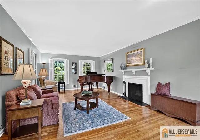 5th image of 9 Wynnewood Dr, Cranbury, NJ 08512 | MLS# 2770310M