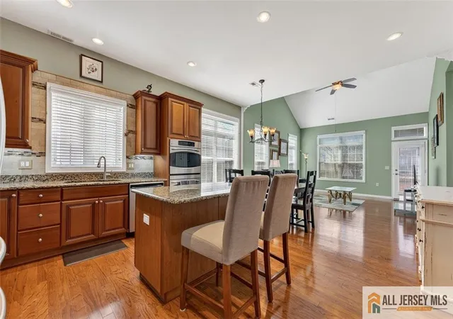 4th image of 8 Turret Dr, Monroe Township, NJ 08831 | MLS# 2661426M