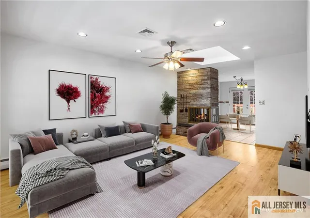 Photo 2 of Single family home for sale at 20 Cleveland Ave, South River, NJ 08882 | MLS# 2561791M | Listing updated on 2025-10-25