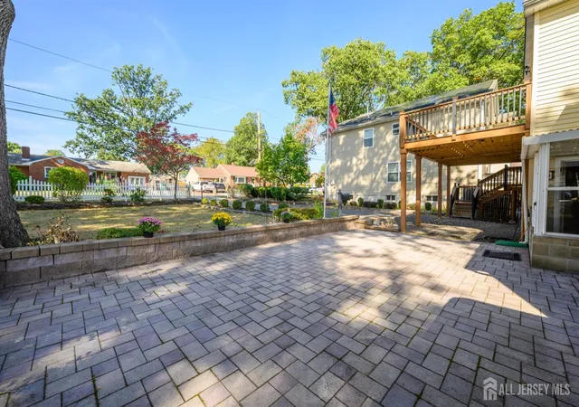 Photo 3 of Single family home for sale at 65 Orange St, Edison, NJ 08817 | MLS# 2604121R | Listing updated on 2026-01-27