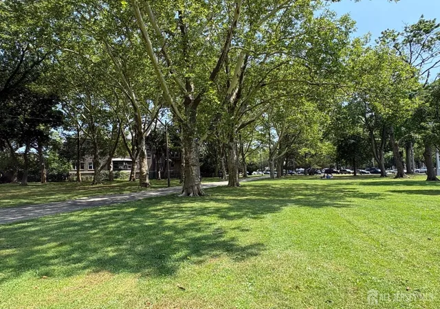 16th image of 194 Kensington Ave #303, Jersey City, NJ 07306 | MLS# 2701016R