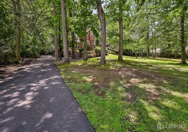 Photo 3 of Single family home for sale at 827 Holmdel Rd, Holmdel, NJ 07733 | MLS# 2701371R | Listing updated on 2026-08-01