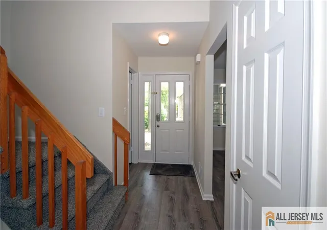 3rd image of 61 Briarwood Ct, Princeton, NJ 08540 | MLS# 2662109M