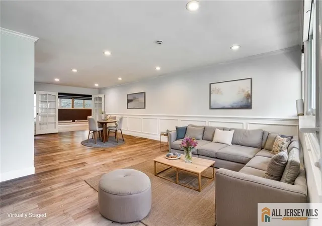 Photo 4 of Single family home for sale at 171 Kendall Rd, Kendall Park, NJ 08824 | MLS# 2660374M | Listing updated on 2025-11-05