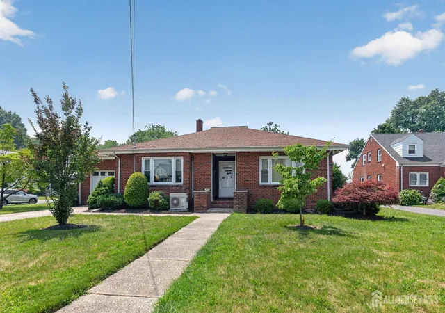 Photo 1 of Single family home for sale at 952 Cranbury Cross Rd, North Brunswick, NJ 08902 | MLS# 2701273R | Listing updated on 2026-08-12