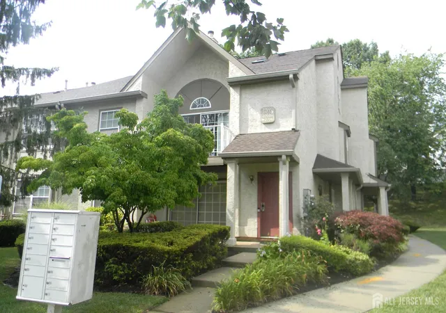 27th image of 2706 Commons At Kingswood Dr, East Brunswick, NJ 08816 | MLS# 2700827R