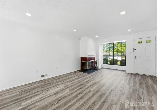 Homes for sale in Franklin Twsp, NJ | 2 Veros Ln, Franklin Twsp, NJ 08823 | MLS# 2700421R