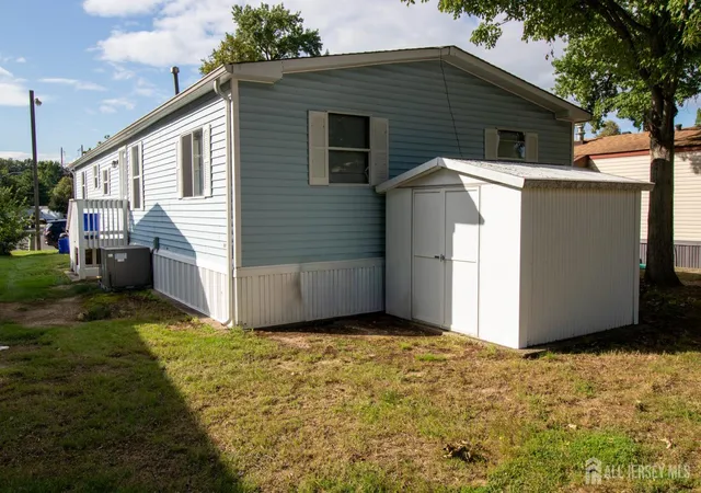 19th image of 26 Burns Rd, North Brunswick, NJ 08902 | MLS# 2701891R