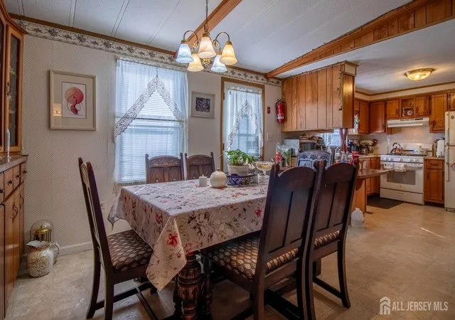 5th image of 26 Burns Rd, North Brunswick, NJ 08902 | MLS# 2701891R