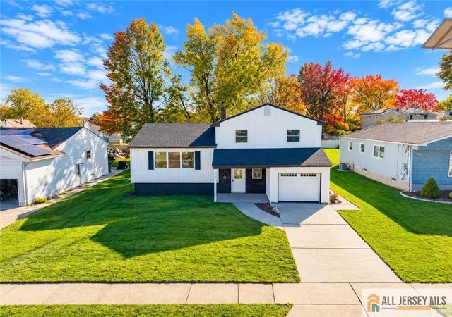 Single family home for sale at 218 Summit Ave, Fords, NJ 08863 | MLS# 2770832M
