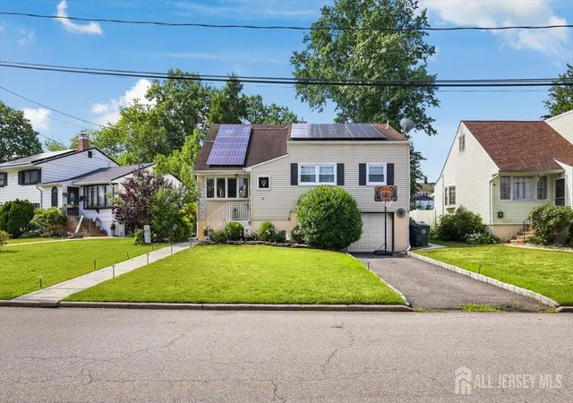 Homes for sale in Fords, NJ | 42 Mildred Ln, Fords, NJ 08863 | MLS# 2700637R